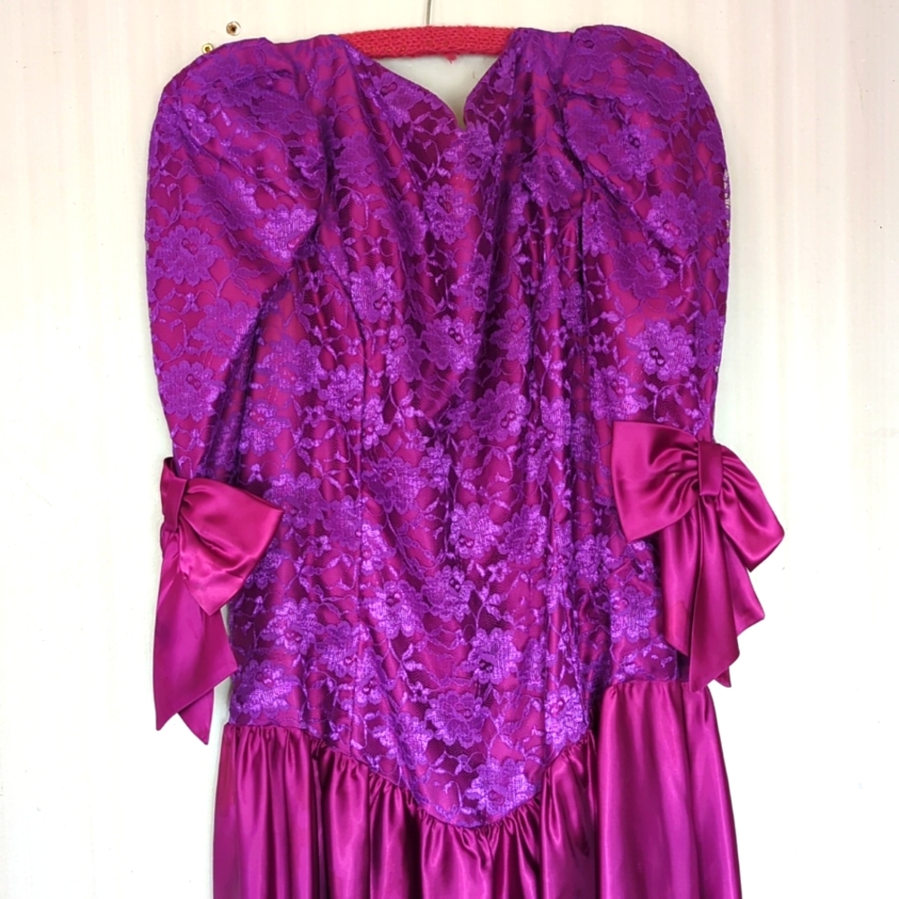 Berry Beautiful Alfred Angelo Dream Maker Formal Vtg